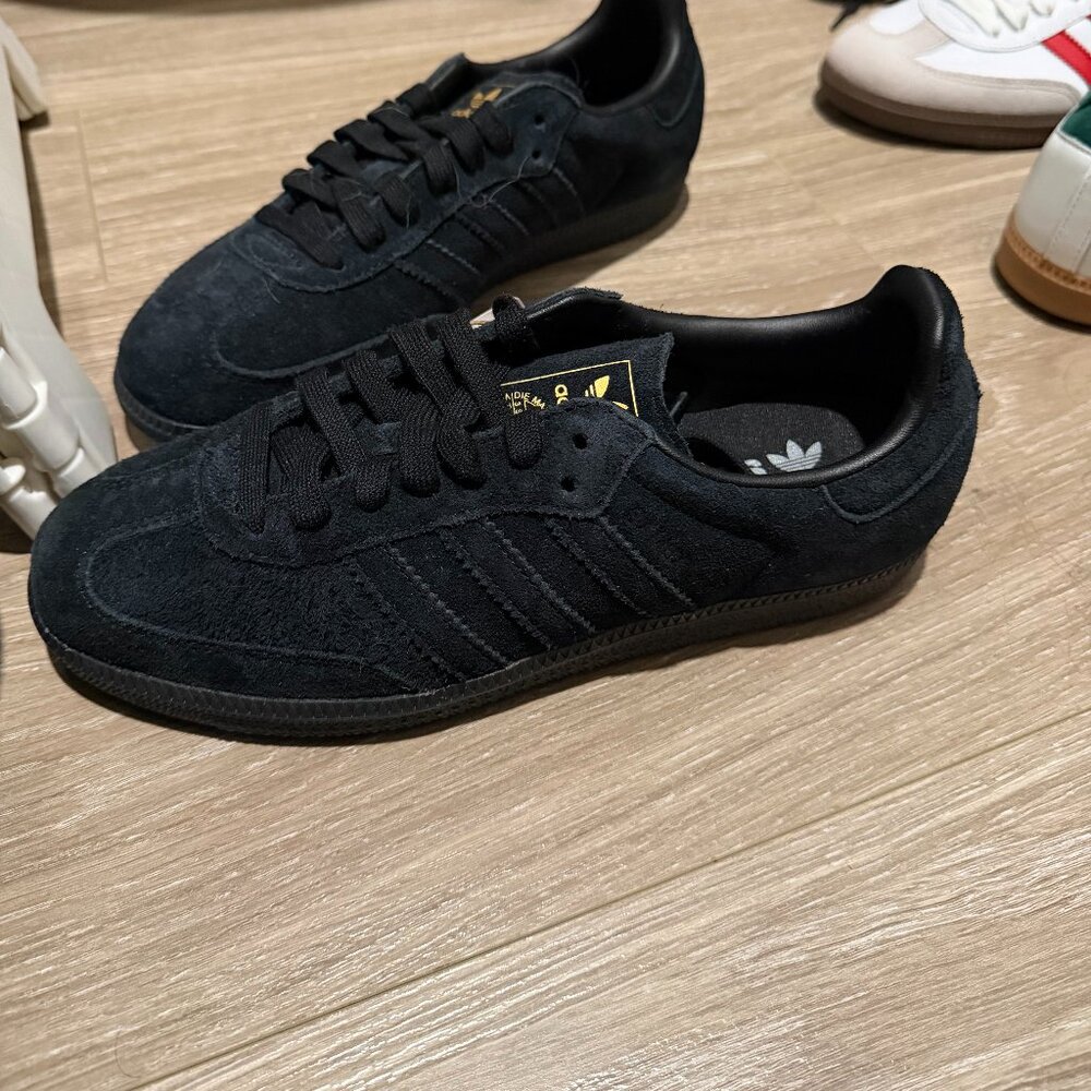 Sambas NWT - image 1